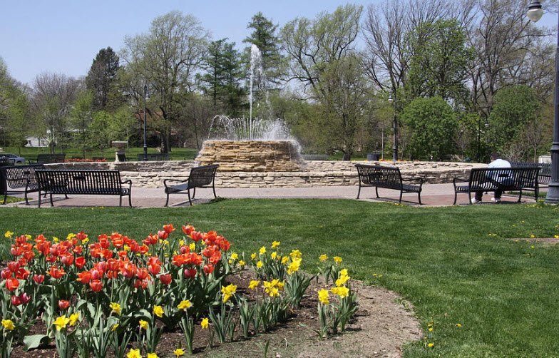 Duck Creek Stampe Lilac Garden, United States